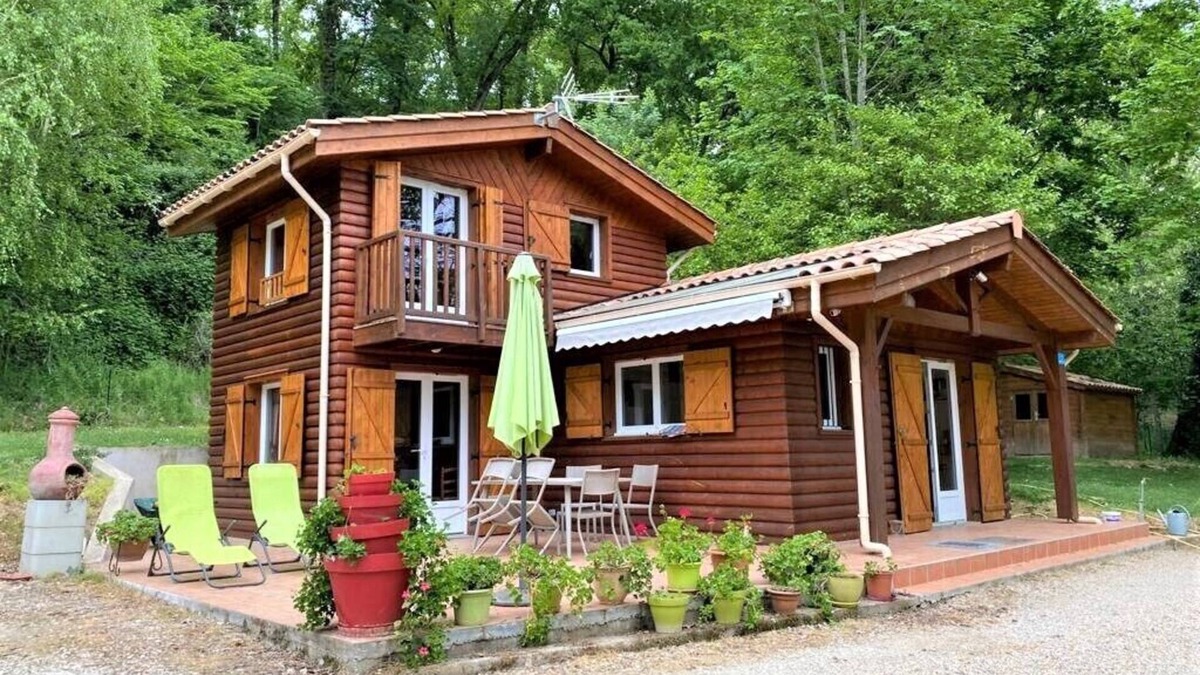Pinel-Hauterive Ski Chalet | Fishing cottage on the banks of the Lot