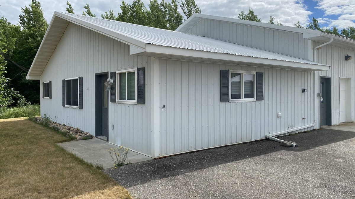 Hackensack Apartment | Fishing for a room.we've got a great catch! Excellent location near Woman Lake