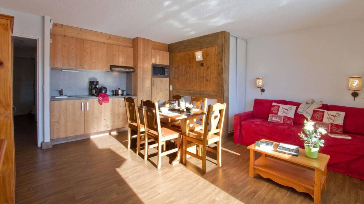 Autrans-Meaudre-en-Vercors Apartment | Fitness, parking, tv, 70m², Autrans