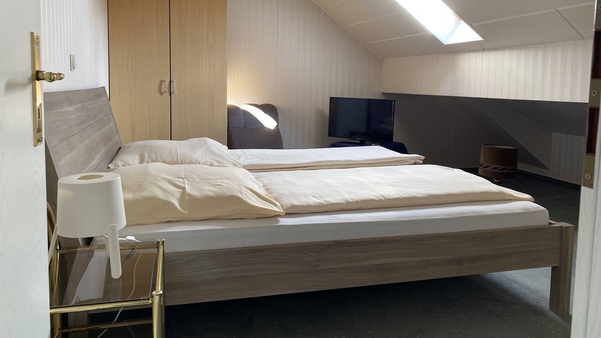 Mainz-Bingen House | Fitter's room in Dolgesheim