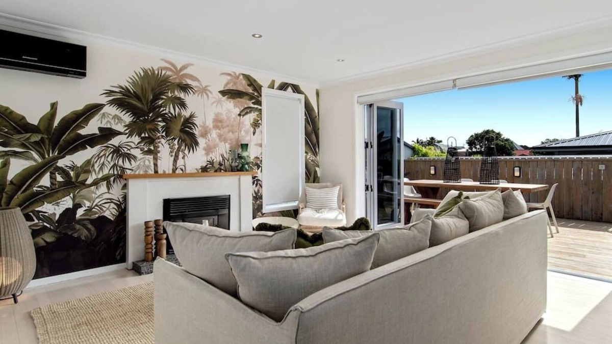 Omanu House | Five Palms Luxury Beach Escape