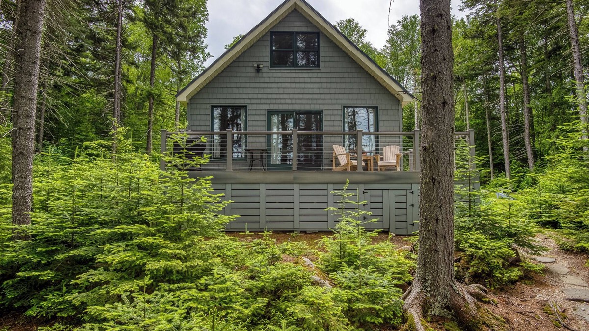 Rangeley Plantation House | Five Pines - Private new home on Mooselookmeguntic Lake, with dock, beach, and kayaks!