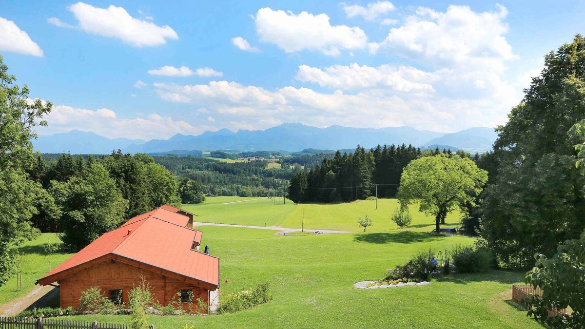 Rimsting Apartment | Five-star comfort vacation apartment Sternenstadl with balcony allergy-friendly