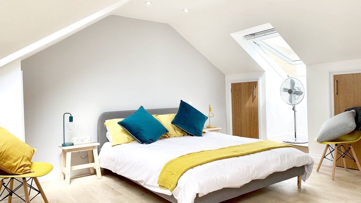 Cambridge House | Five star private & quiet place, very close to Cambridge centre