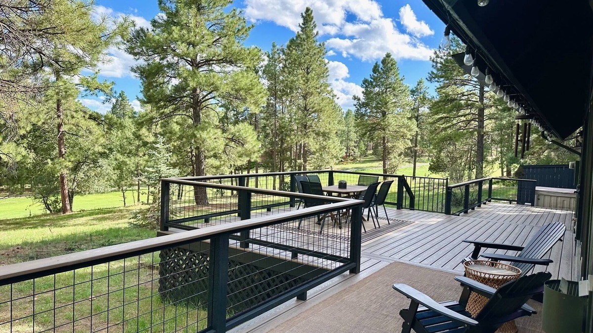 Flagstaff Cabin | Flagstaff Bogey Inn! A-Frame cabin Golf Course Lot