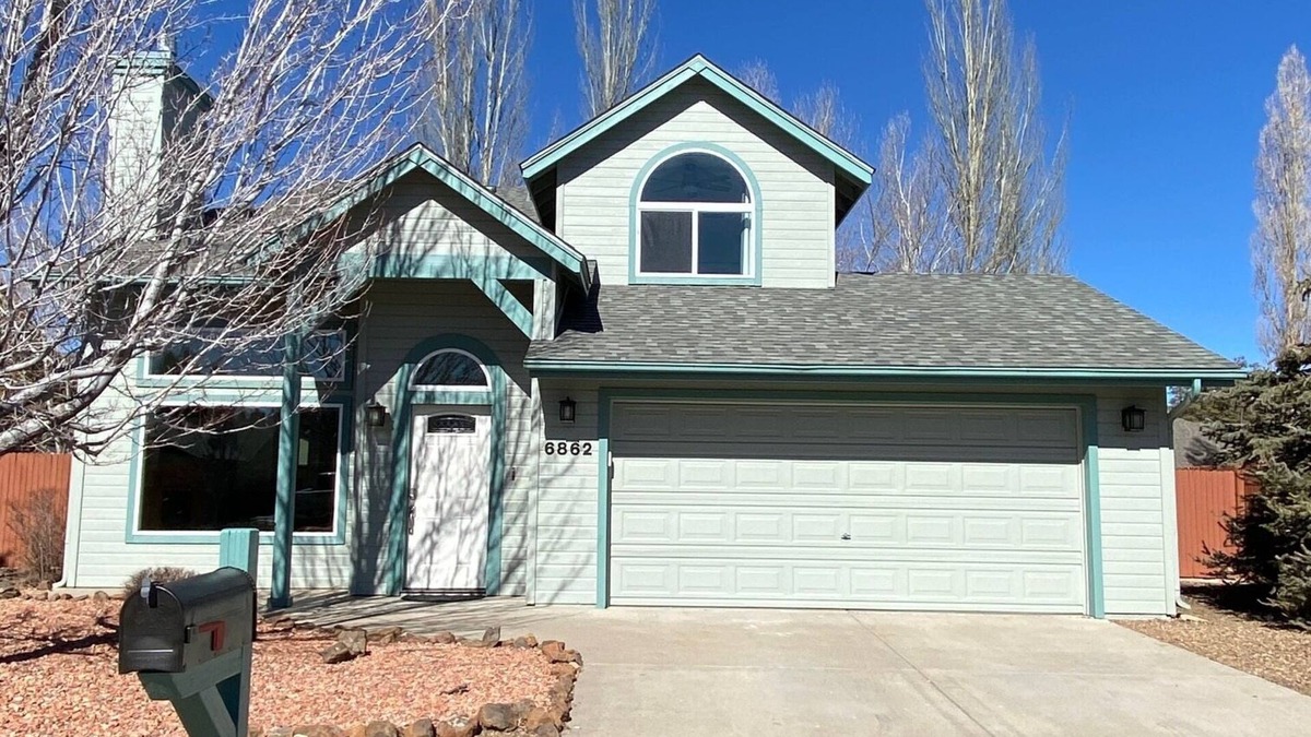 Walnut Meadows House | Flagstaff House 7person spa Snowbowl Grand Canyon Sedona Golf Hiking Fishing A/C