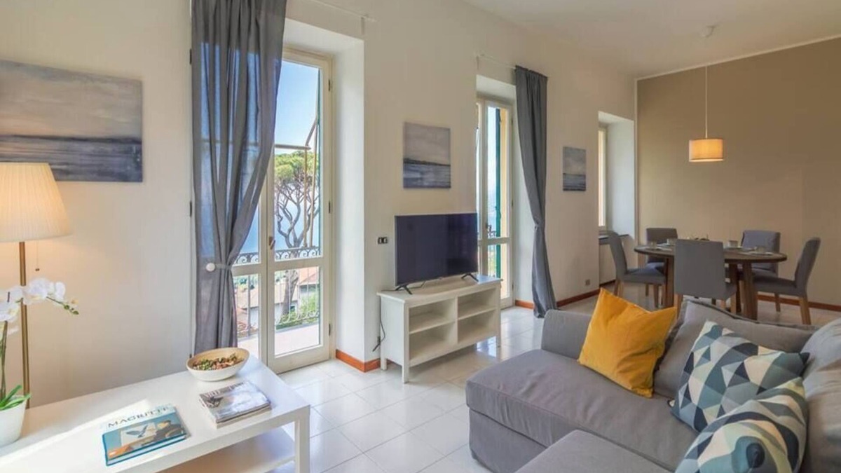 Ruta Apartment | Flaminia House, Sea View, Wifi and Parking