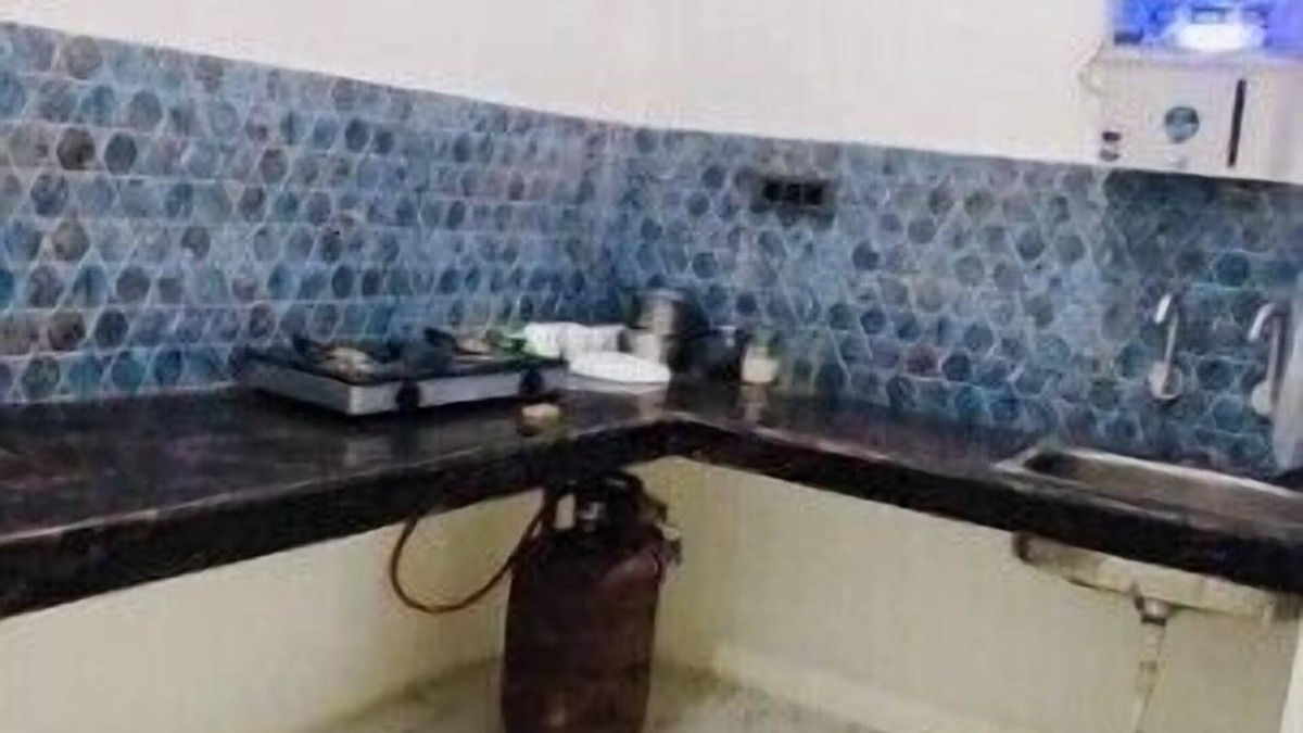 Varanasi House | Flat 103 1RK at Kanti Villa