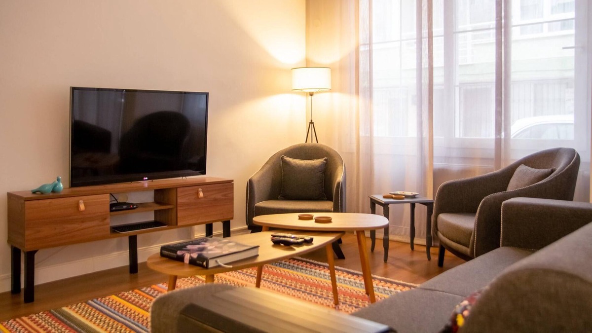 Karsiyaka Apartment | Flat Close to Beach in Karsiyaka