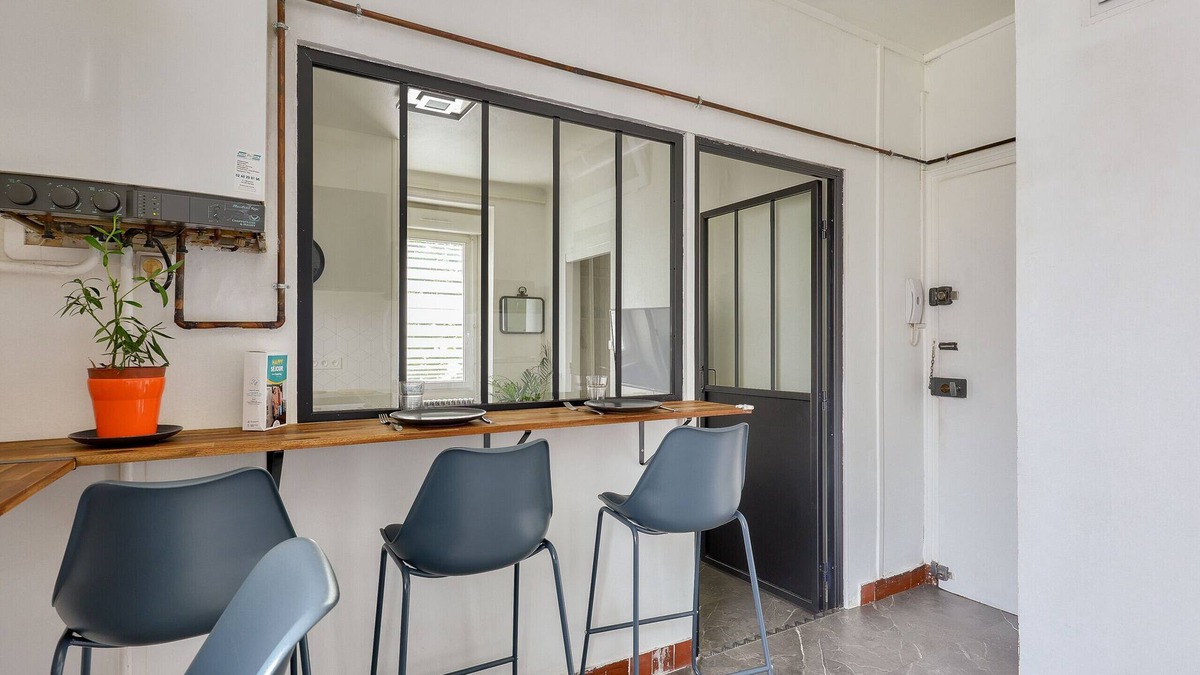 Mairie de Chantenay Apartment | Flat for 4 - Nantes - 950m from the Loire