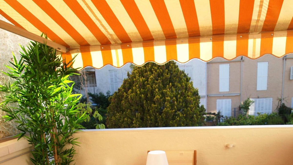 Les Lecques Apartment | FLAT-LAVANDINES