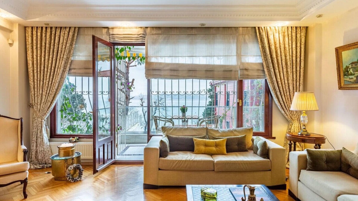 Uskudar Apartment | Flat near Bosphorus Coast with View in Uskudar