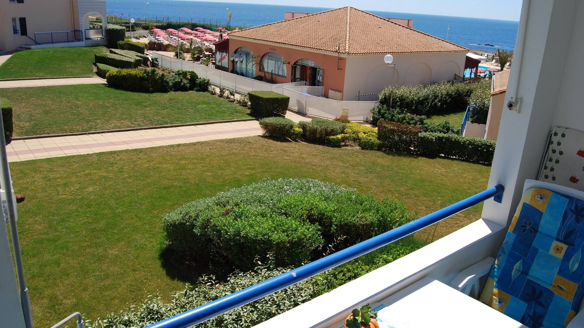 Chateau-d'Olonne Apartment | Flat near Les Sables d'Olonne with the beautiful view of the sea