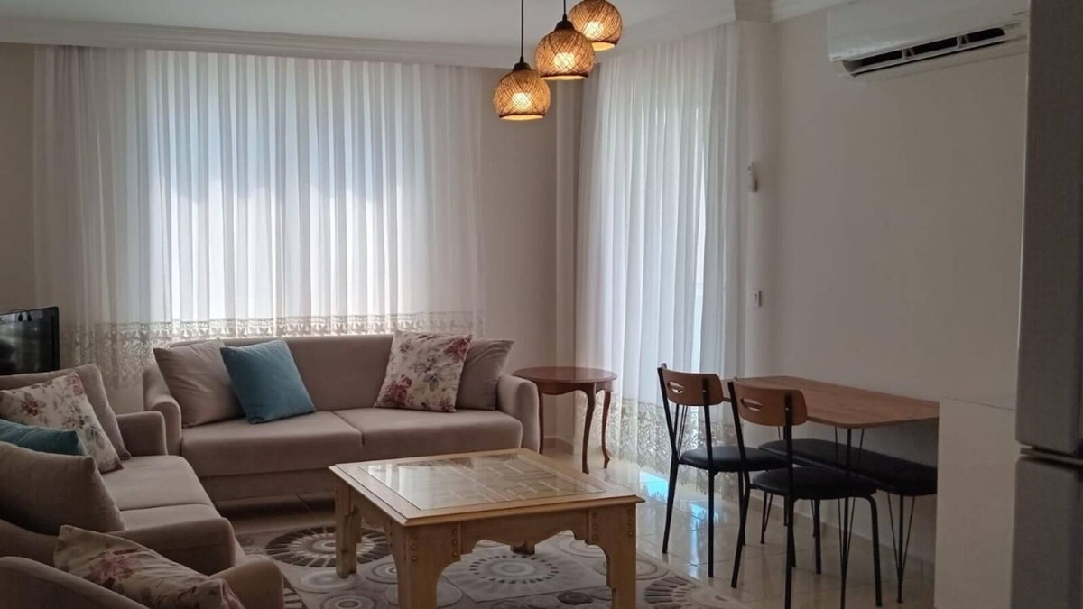 Mahmutlar Apartment | Flat w Pool and Sea-view Balcony, 1 min to Beach