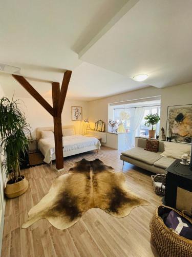 Michle Apartment | Flat with heart and art nearby centre of the Prague