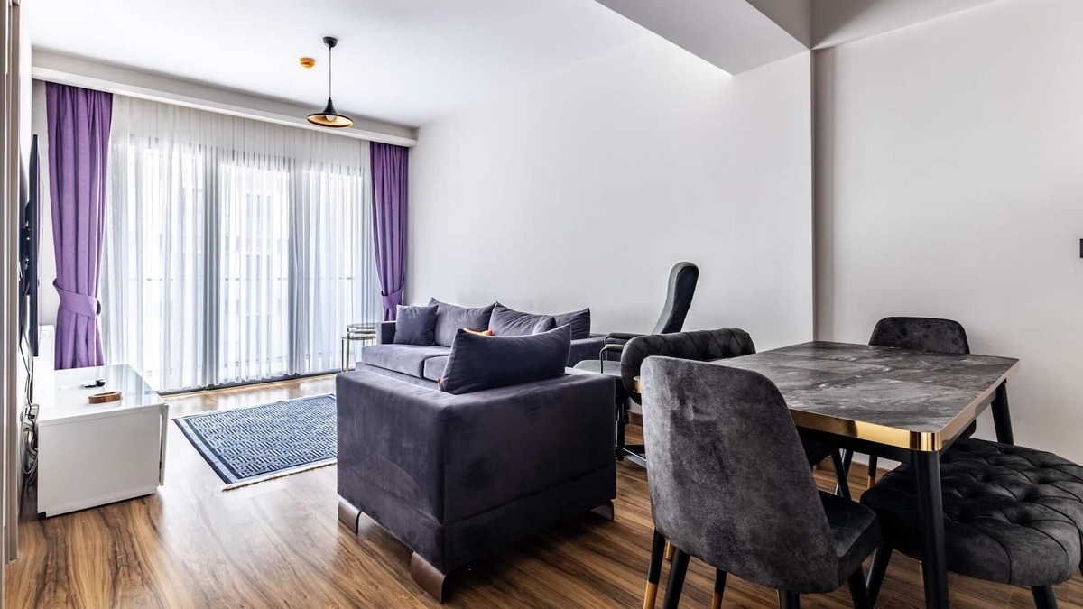 Icmeler Mahallesi Apartment | Flat with Stunning View Balcony 4 min to Coast