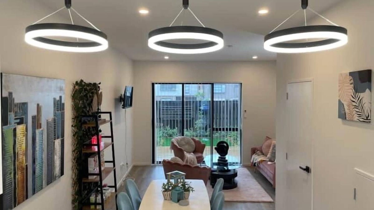 Flat Bush House | Flatbush Holiday Accommodation, 2 Bedroom TownHouse | Apartment KK11