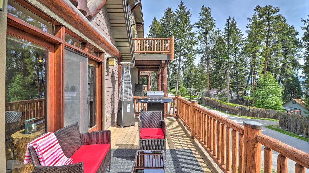 Somers Condo | Flathead Lake Getaway w/Balcony, Fireplace!