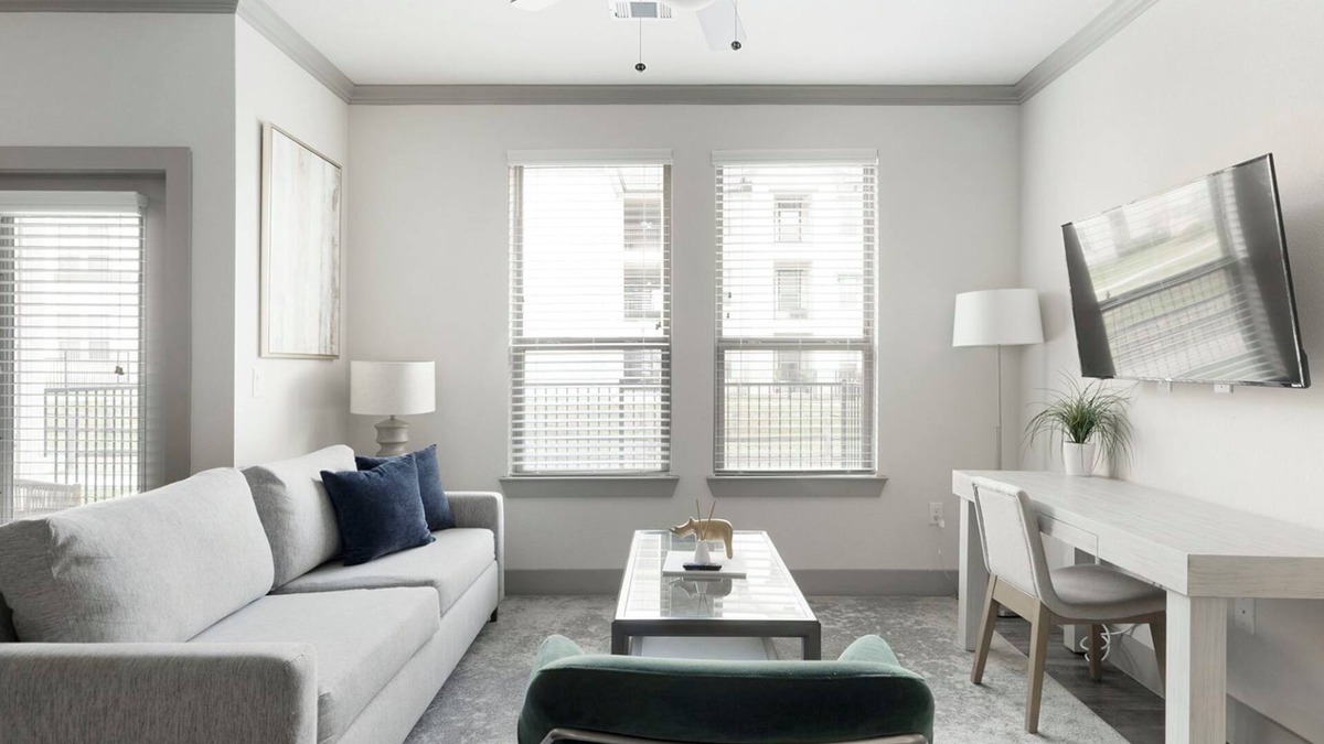 Manor Apartment | Flats 1BD 9 - One Bedroom Apartment, Sleeps 2