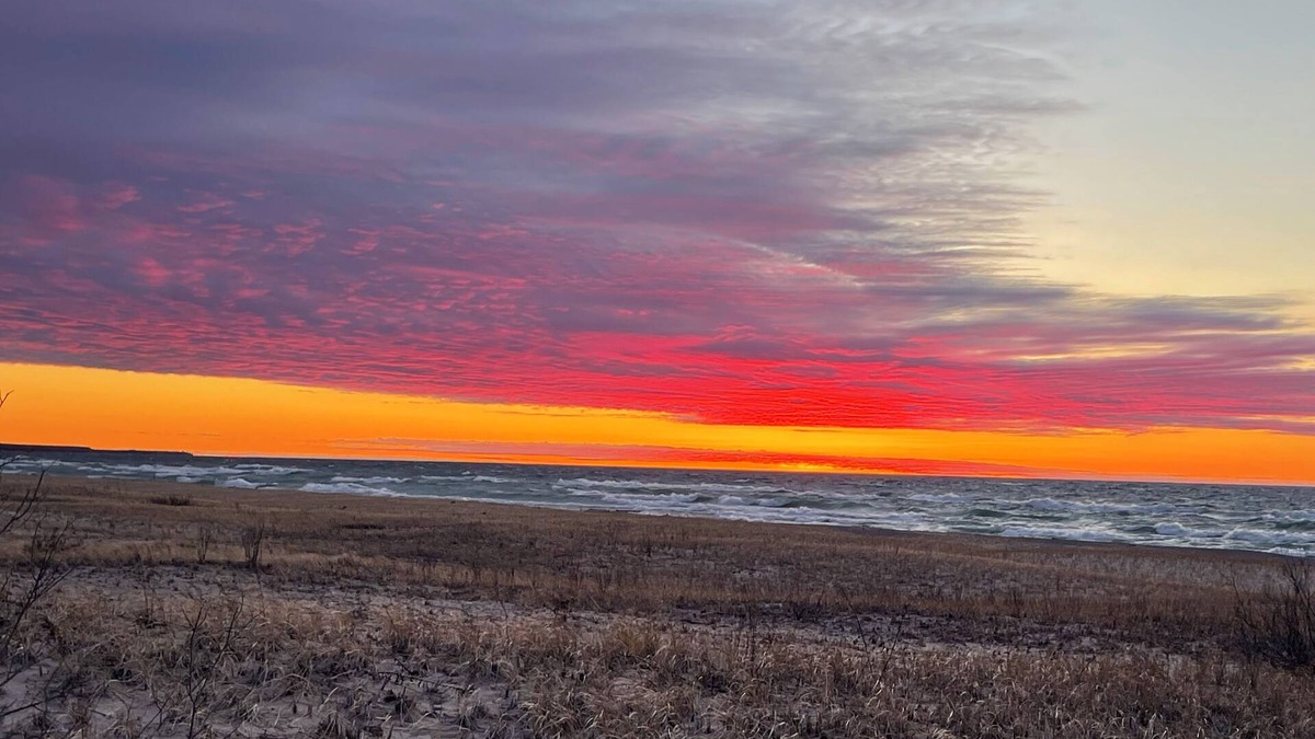 Grand Marais Hotel | Fletchys Pictured Rocks Resort