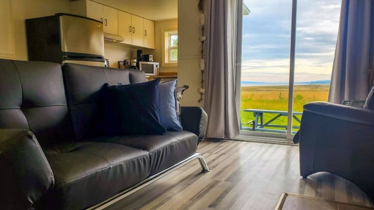 Ste Anne de Beaupre Condo | Fleuve et Montagnes Condo no 1