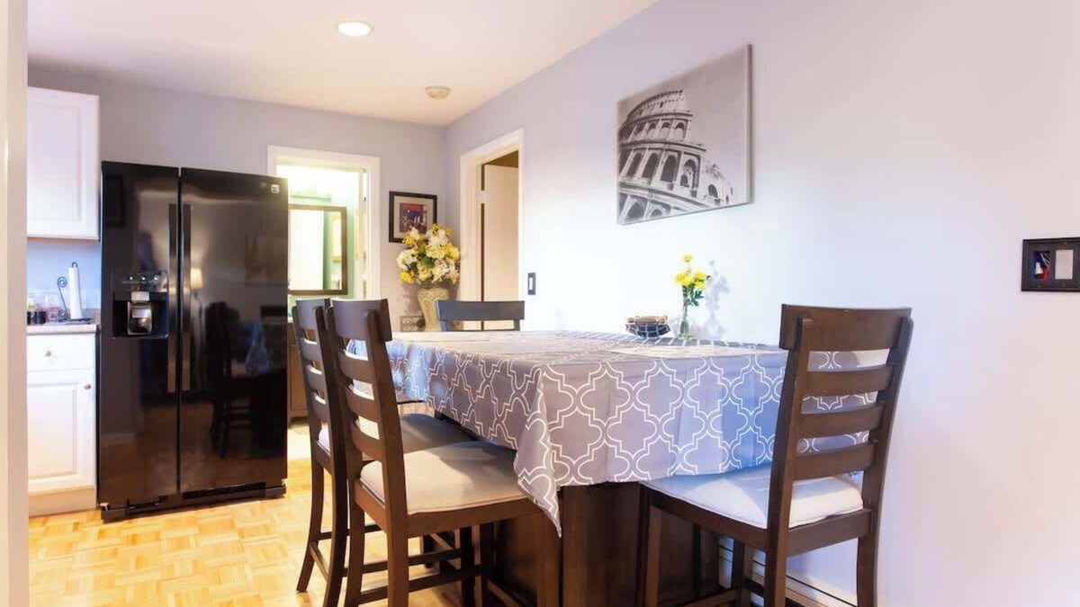 Greenwich Apartment | Flex Comfort Apts of Greenwich #1