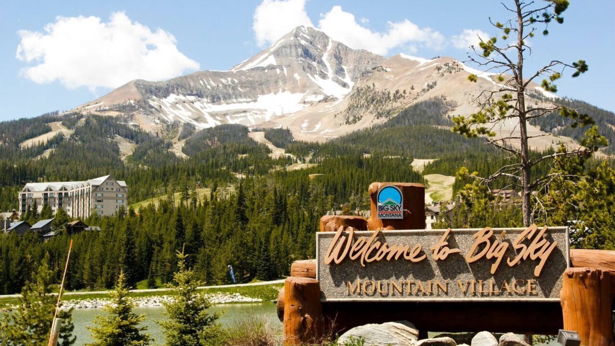 Big Sky Condo | Flexible cancellation policy see rental contract.nNO Hidden Fee's