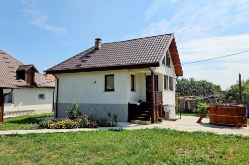 Garcina House | FLH - Livada Bunicilor