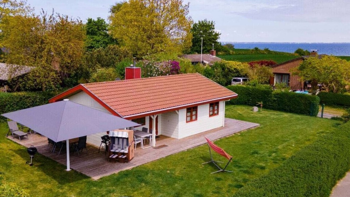 Norgaardholz House | Flintholmhus on the Baltic Sea beach