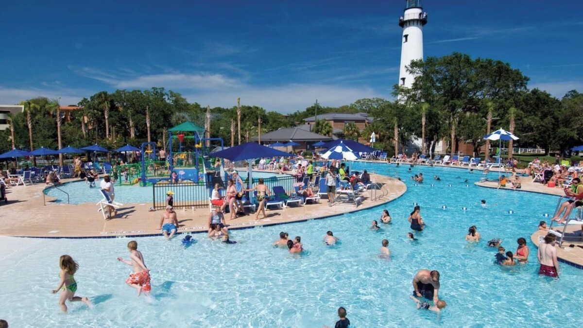 Saint Simons Island House | Flip Flop Paradise: St. Simons Island Duplex Sleeps 17
