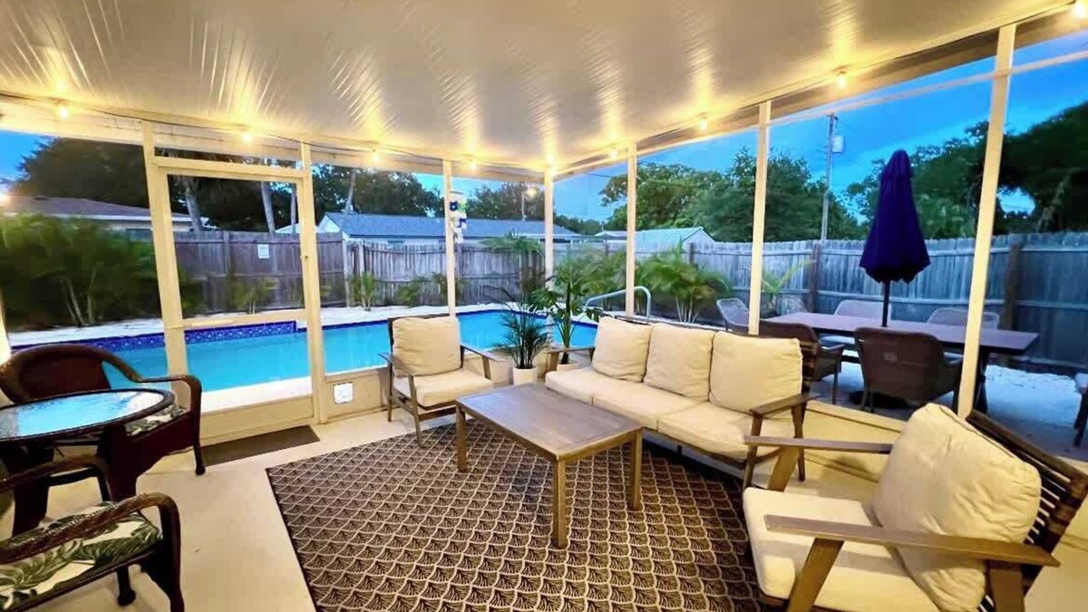 Walsingham House | Flip-Flops On & Stress Off | Gulf Beach Escape