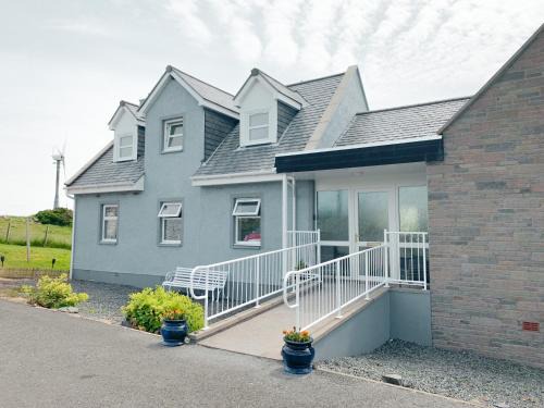 Port Logan House | Float bay view