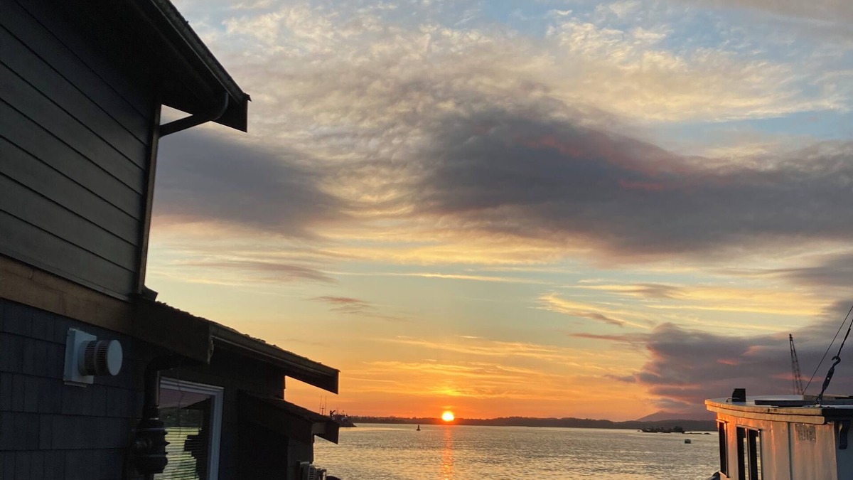 Tofino Boat Rental | Float Home Only 4 Minutes By Our Boat Across From Downtown Tofino!