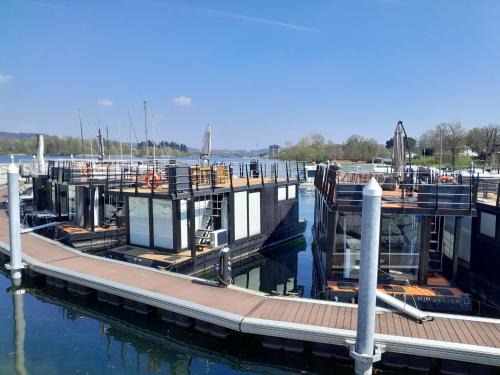 Castelletto Sopra Ticino Boat Rental | Floating Experience Black Pearl, Lago Maggiore