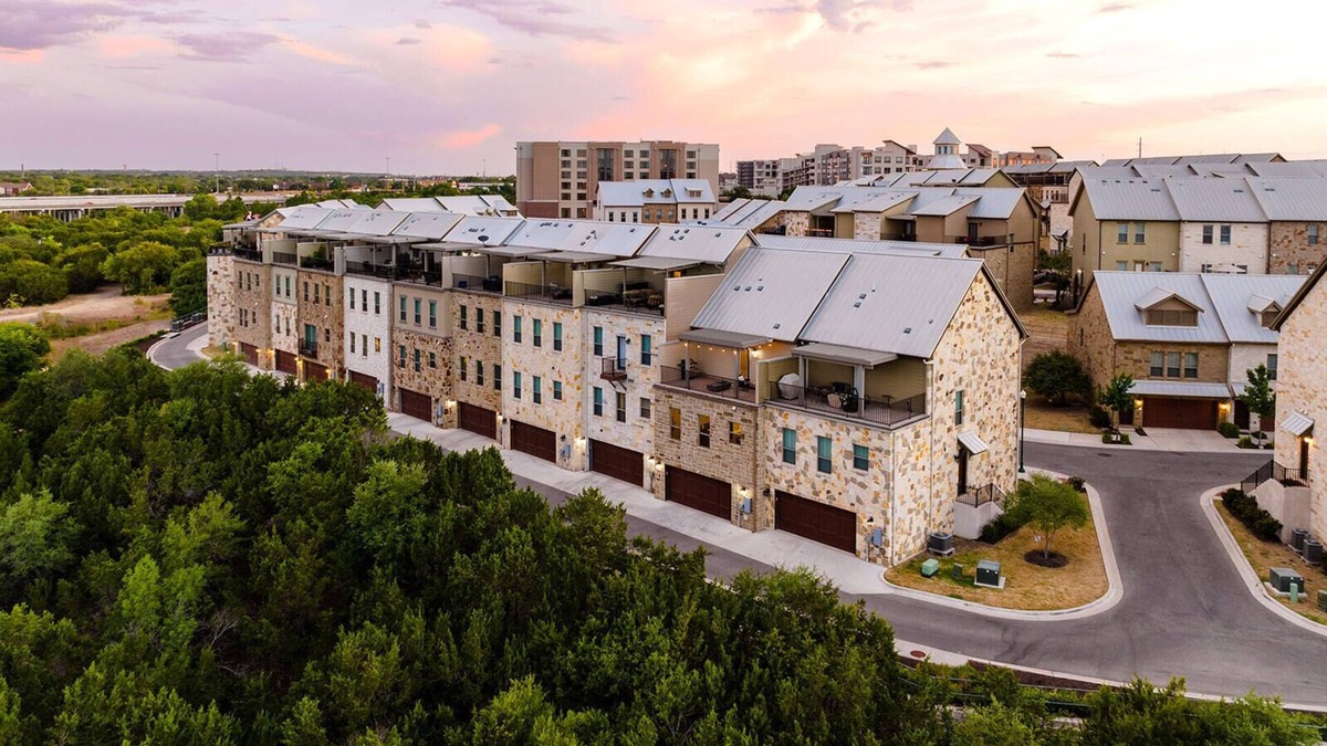 Georgetown House | Flood, Fire, Freeze, Renovations? Emergency Housing Experts In Georgetown!