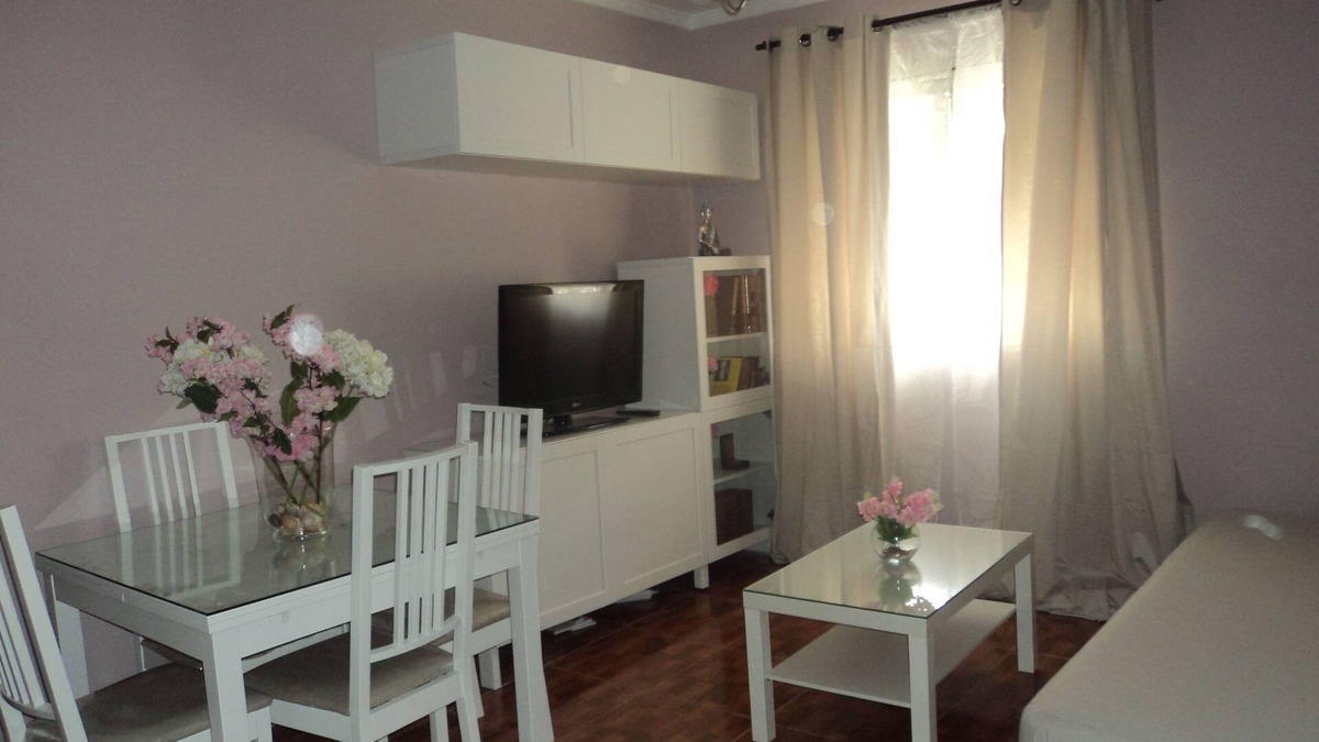 Jerez de la Frontera Condo | floor north university