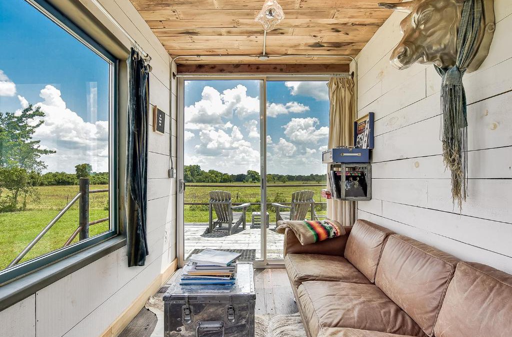 Round Top Apartment | FlopHouze Shipping Container Hotel