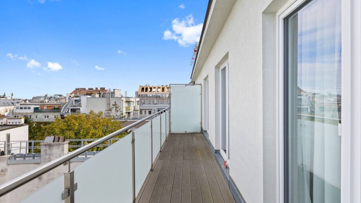 Schottenfeld Apartment | Flora Collection 8 in Vienna