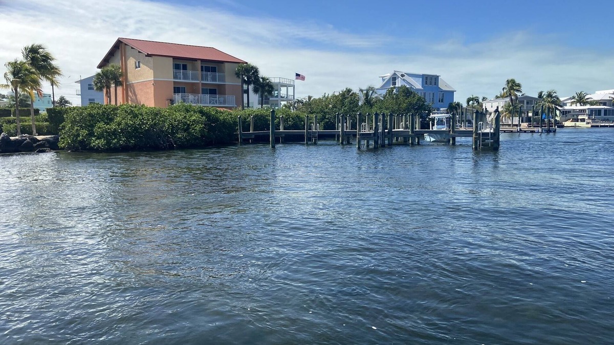 Anglers Park Resort | Florida Bay Club Key Largo, FL 2 bedrooms plus Murphy bed. 3 weeks available.