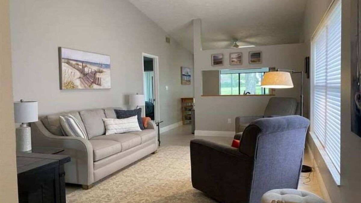 Sun 'N Lake House | Florida's sun and golf living!