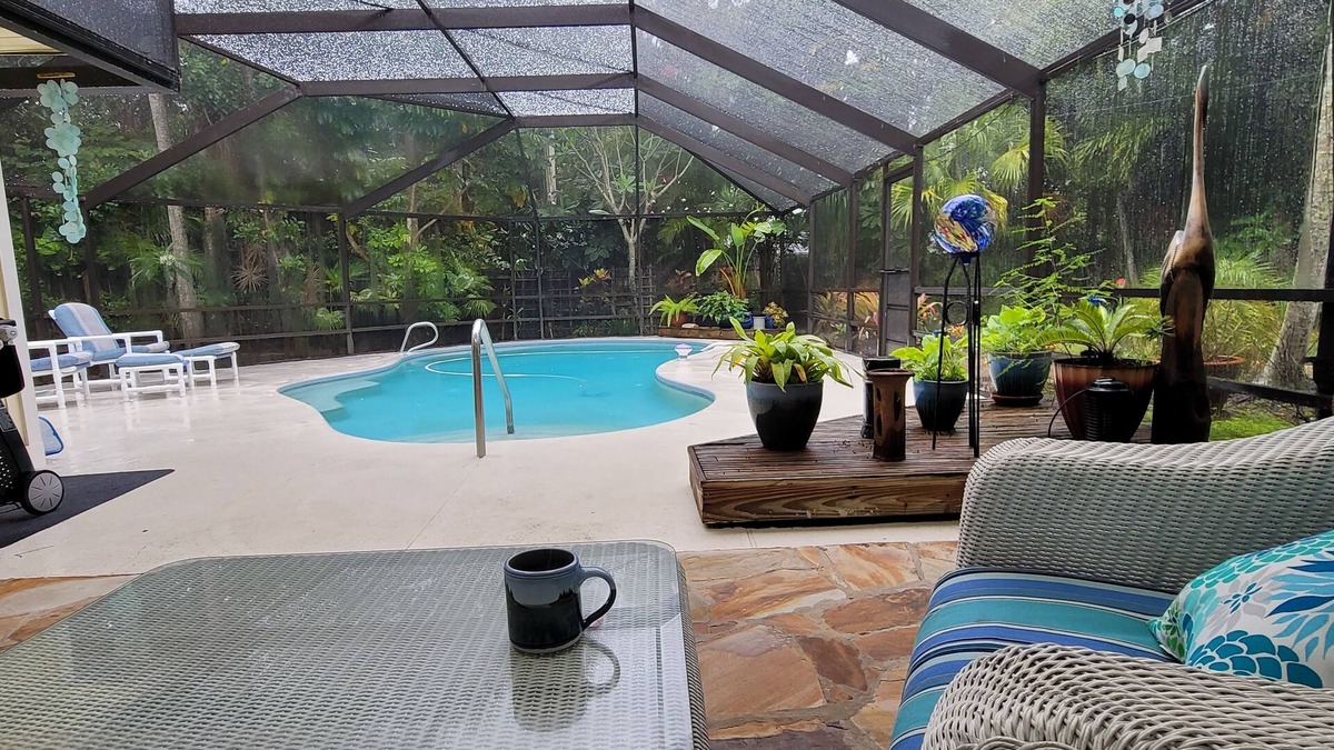 Melbourne Beach House | Floridian home w/pool & short walk to private beach & river park for kayaking.