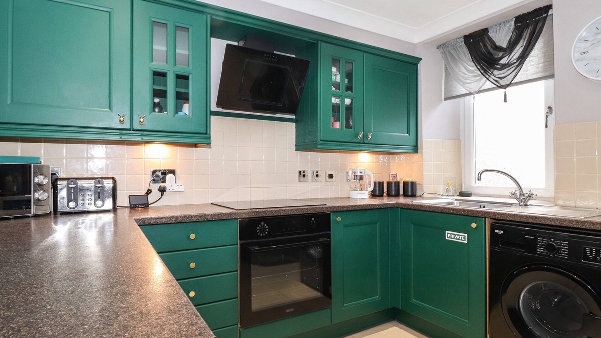 Calder Bridge Cottage | FLOSH COTTAGE, pet friendly, with a garden in Cleator Moor