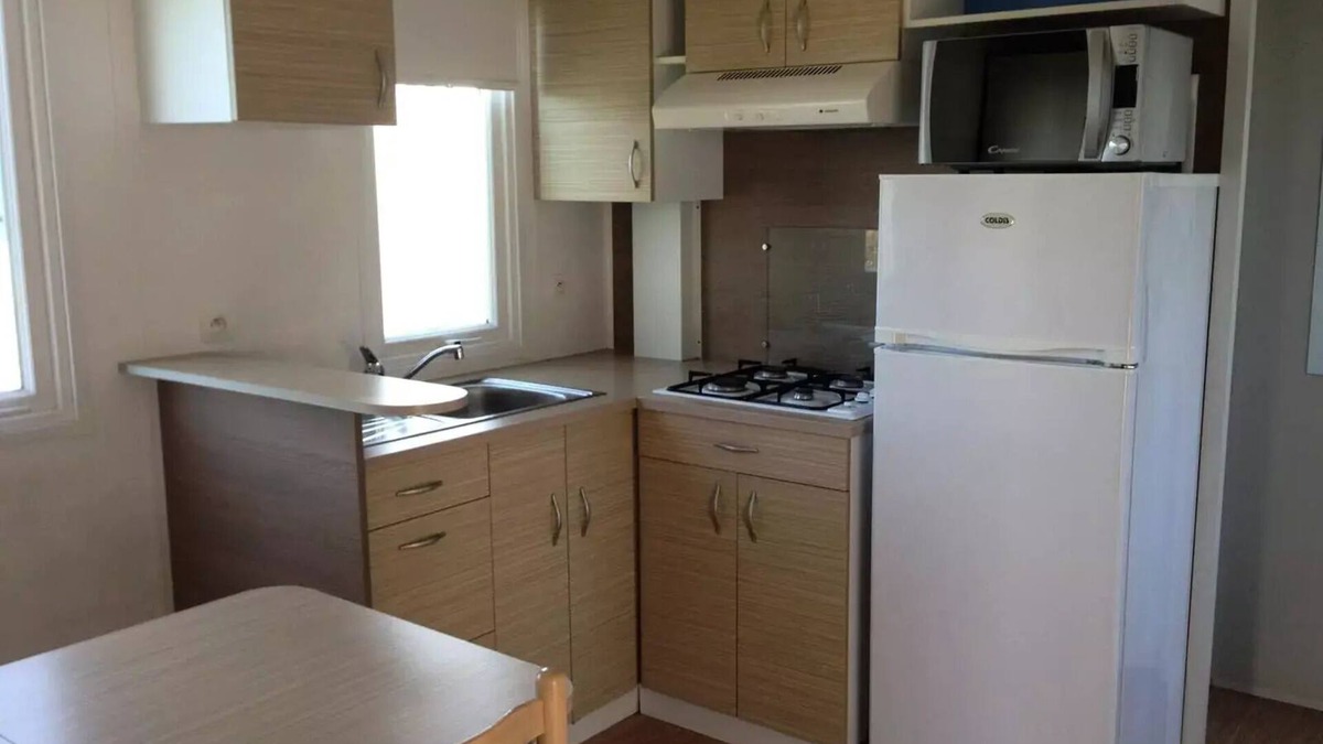 LʼAiguillon-sur-Mer House | Flower Camping Le Pré des Sables * - Mobil-home Standard 33m2 3 bedrooms 6 people