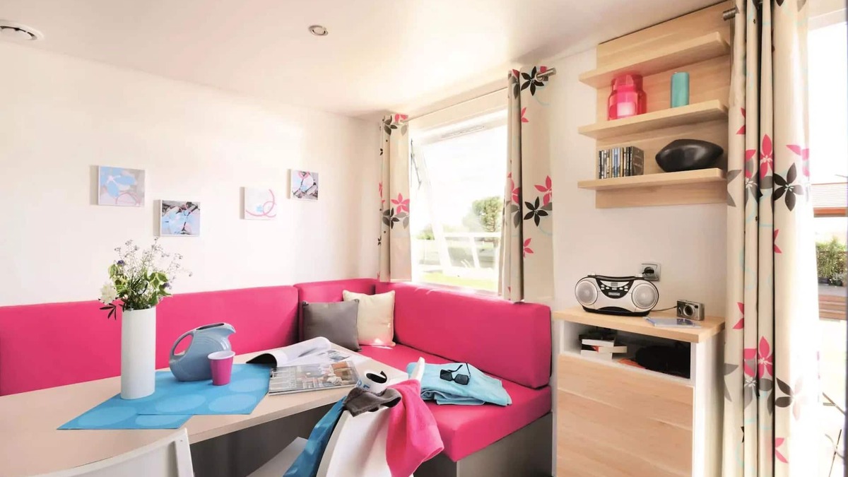 Yport House | Flower Camping La Chênaie * - Mobile home Comfort 18m2 1 bedroom + semi-covered terrace + 3 person TV