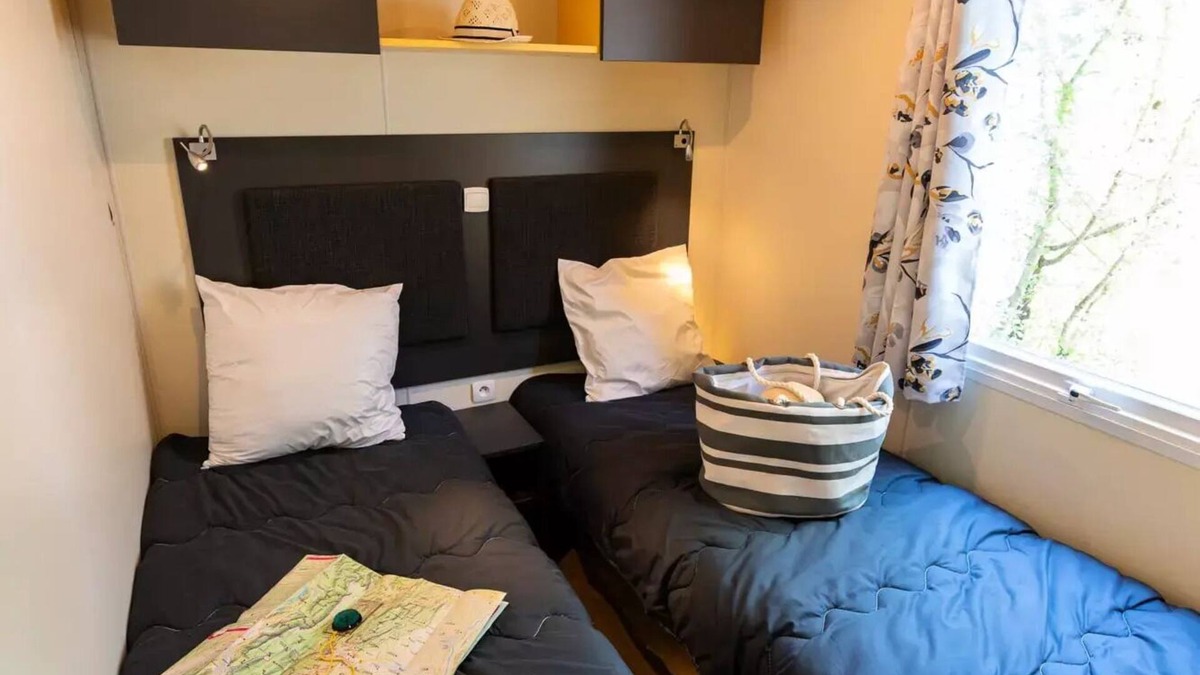 Die House | Flower Camping la Pinède * - Mobile home Comfort Relax 33m2 - 3 bedrooms + Terrace Covered - 6 people