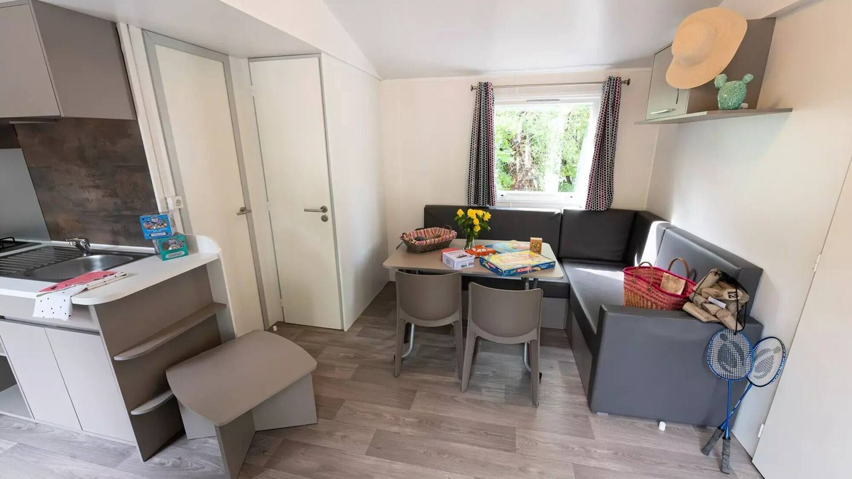 Die House | Flower Camping la Pinède * - Mobile home Comfort Cocoon 28m2 - 2 bedrooms + covered terrace - 4 people