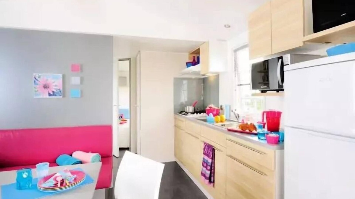 Vannes House | Flower Camping Le Conleau * - Mobil-home Bois COMFORT 29m2 (2 bedrooms) + Terrace + TV + Pedestrian area + Nespresso 6 people