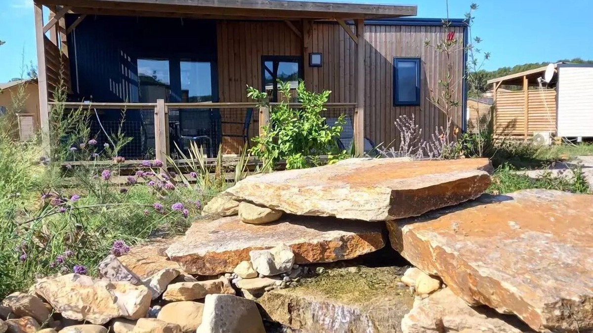 Bize-Minervois House | Flower Camping Olivigne * - Mobile home Premium 29m2 2 bedrooms + terrace 21m2 + TV + LV + Clim + plancha 4 people