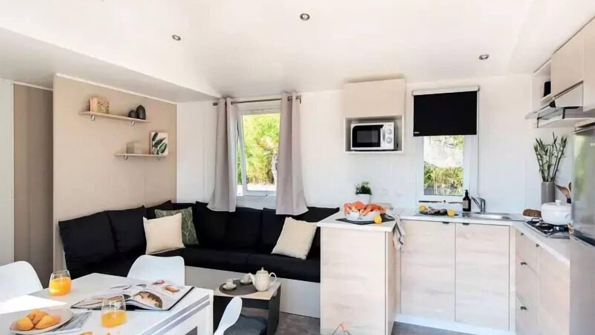 Millau House | Flower Camping Saint Lambert * - Mobile home Premium 36m2 2 bedrooms - Covered terrace + TV + LV + Plancha 6 people