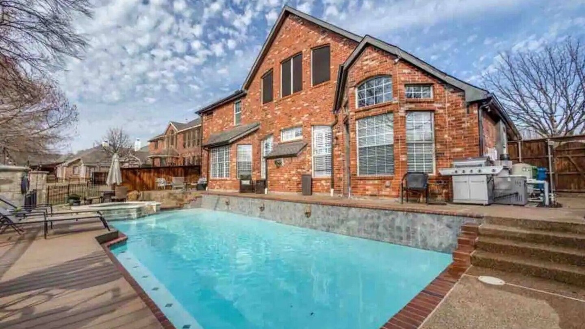 Flower Mound House | Flower Mound 5-bedroom house with pool, pond view, and all modern comforts.ππ‘